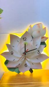 Tranh treo tường đèn led tráng gương cá và hoa sen trang uv cao cấp kèm đinh treo