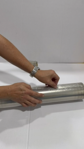 Many Stock Stretch Film 2.2kg Roll - 23Micron 200m Transparent Plastic Wrap for Gift Wrapping & Packaging