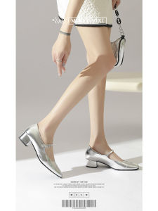 รองเท้าส้นสูงแบบสวมสีเงินสำหรับผู้หญิง ฤดูร้อน 2025 รองเท้า Mary Janes สไตล์ฝรั่งเศสขนาดเล็กแบบมีหัวเข็มขัด รองเท้าแฟชั่นสำหรับผู้หญิง