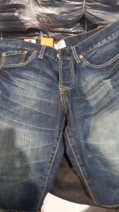 Promo Celana Pendek jeans Pria Motif Distro Terbaru/Celana Pendek Pria Regular Fit Terlaris