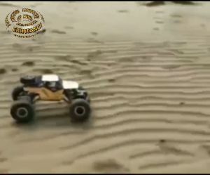 8T 17441 Mobil Remote ROVER 2.4ghz 4x4 Mainan Mobil Remote Control Alloy Metal Strong Speed