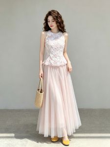 Elegant Pink Lace Set Vest Skirt