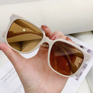Retro Milky White Ladies Sunglasses Summer