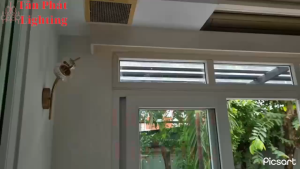 Đèn treo tường pha lê trang trí phòng ngủ phòng khách BH 24 Tháng Led 3 màu 9W VK108 Tân Phát