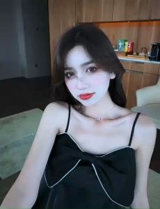 Đầm Ngủ Lụa 2 Dây Nơ Viền Siêu Xinh