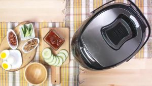 (FREE BUBBLE PACKAGING) Cornell 1.8L Smart Cooker CRC-JP185D | Ceramic Pot | Porridge/Yoghurt/Bread/Steamer/Soup/Cake