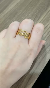 POH HENG Jewellery 22K Wave Ring in Yellow Gold [Price By Weight]