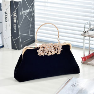 Velvet Fashion Evening Bag Large Capacity Silk Velvet Handbag for Ball Gown Qipao Hanfu Womens Handbag Trendy Shoulder Bag