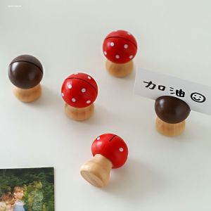 MINGRENBANG | Creative Cute Vintage Wooden Memo Clip