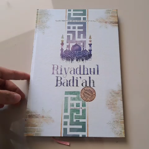 TERJEMAH RIYADUL BADIAH DILENGKAPI MAKNA PESANTREN
