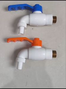 Keran Air/Keran Air Bak/ Keran Air Tembok PVC Drat Kuningan 1/2 inchi