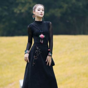 Cuff Embroidered Slim Fit Slimming Mesh Bottoming Shirt T-shirt