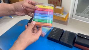 เซ็ตตลับใส่ยา สำหรับ 1 อาทิตย์ 28 ช่อง แบบกล่องใส