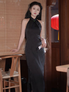 Slimming and Waist-shaping Cheongsam Dress