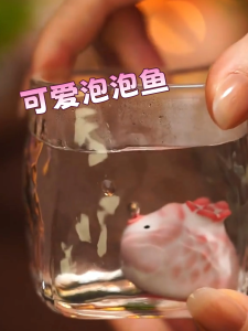 Handmade Ceramic Bubble Fish Tea Pet Ornament Premium Quality Home Decor Creative Incense Holder Tea Tray Decoration Piece