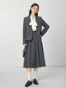 Lightweight Professional Womens Suit Jacket for Office Wear
