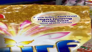 Bột giặt Surf hương nước hoa duyên dáng 5.3KG