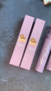 มาใหม่ Maffick ลิปกลอสหมีหลอดสีม่วง เพิ่มความอวบอิ่มสำหรับริมฝีปาก ให้น่าดึงดูดมากขึ้น No.MF087