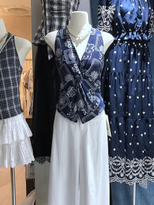 chaqi | เสื้อกั๊กสายเดี่ยวคอวีพิมพ์ลายสไตล์ย้อนยุคสำหรับผู้หญิงในช่วงฤดูร้อน เสื้อคลุมกันหนาวทรงเข้ารูปสีน้ำเงินเข้ม