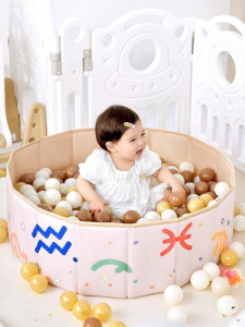 lovemami | Foldable Indoor Bite-safe Baby Ball Pit