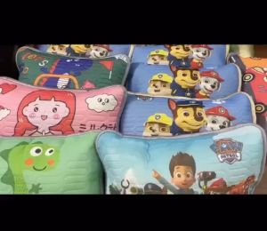 Gối nằm cho bé - vỏ tencel cao su non ruột bông trắng tinh khiết [sư tử vàng xanh]