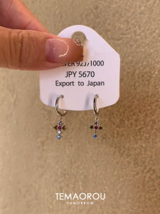 Exquisite Silver Earring Buckle Cross Pendant Sparkling Diamond Womens Ear Cuff Hoop Earrings Fashion Jewelry Accessories