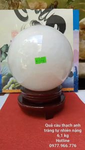 Quả Cầu Đá Thach Anh Trắng Phong Thủy Có Tặng Kèm Đế Gỗ Xoay (61 kg)