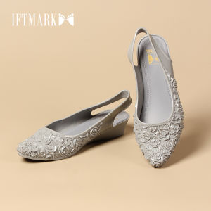 IFTMARK รองเท้าแตะผู้หญิง รองเท้าผู้หญิงแฟชั่น รองเท้าคัชชู แบบรัดส้น ทรงหัวแหลม แต่งลายดอกกุหลาบ รองเท้ายางนิ่ม วัสดุนิ่ม ใส่สบาย