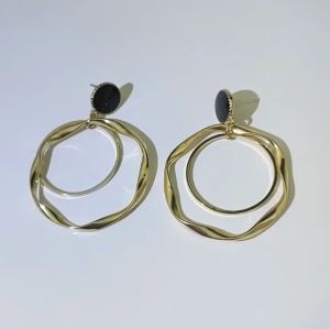 s925 French Style Irregular Round Earrings 法式小众不规则圆圈耳钉 – Elegant & Modern 优雅时尚