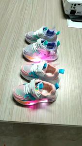 Ready Stock | Girls LED Light-Up Sneakers | Princess Elsa Print | Breathable & Anti-Slip Kids Sports Shoes | Sizes 22-31