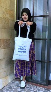 [BISA COD] Tote bag Kanvas Boygroup Kpop Totebag kanvas KPOP Resleting