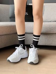 Kaos Kaki Wanita Trend Black White Grey Women Socks KSCH55
