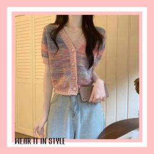 เสื้อไหมพรม QDshop มาใหม่ สวยมาก แต่งงานกระดุมไล่สี สุดปัง น่ารักไม่ซ้ำใคร ใส่สบายมากกทรงสวยใส่ได้ทุกงาน ใส่เที่ยว หรือจะใส่ในวันชิล สามารถใส่ได้ทุกโอกาส