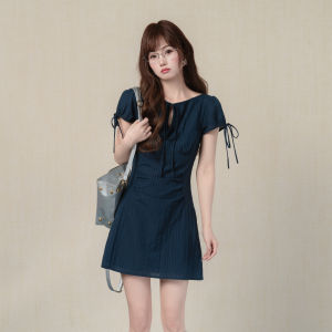 loveheynew |Đầm ngắn tay kẻ sọc dọc màu xanh navy