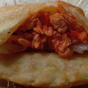 Cireng isi ayam suir pedas nikmat( kemasan vacum)