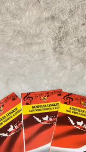 Buku Kumpulan Lengkap Lagu Wajib Nasional & Daerah Indonesia /rosi sean