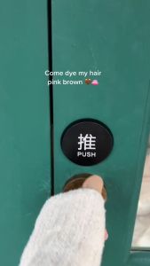 Scalp Protector Gel 30ml - Scalp Protect Serum Before Dye Hair Perm Hair Pre-Treatment Protector ScalpSerum染发头皮隔离霜