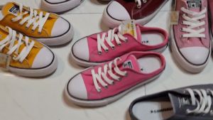 SEPATU KANVAS & FLAT SHOES BUSTONG UNTUK PRIA, WANITA & ANAK