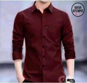 Kemeja Polos Pria Lengan Panjang Distro Premium Slimfit Kemeja Hitam Putih Size M L XL