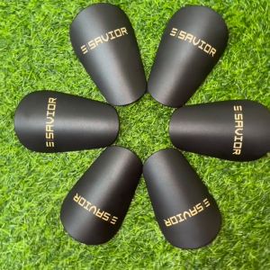 Deker Savior Mini Pelindung Tulang Kering Skin Guard Kecil Size M Olahraga Futsal Sepakbola