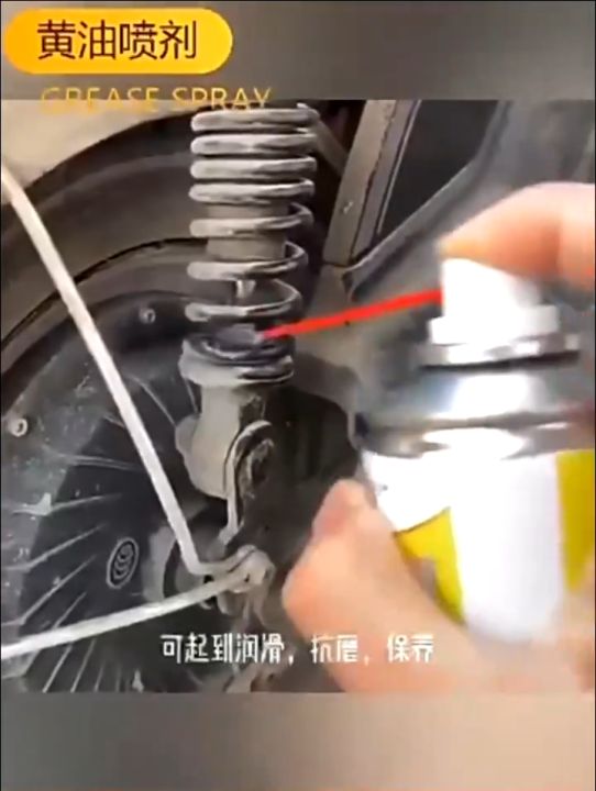 Spray Grease Spray Lubricant Minyak Gris Bearing Yellow Grease Spray Oil Lubricant Minyak