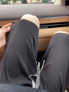 Quần Short Thể Thao Ice Silk Mỏng Co Giãn Cao Mùa Hè Cho Nam Quần Chạy Bộ Năm Mảnh Nhanh Khô Bãi Biển Quần Dài Thường Ngày