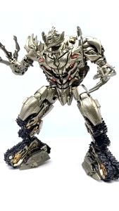 BAIWEI Transformable Robot - TW1029 Megatron Finely Painted Version ( 1:1 KO & Upgrade Studio Series SS13 Tank ) TW-1029