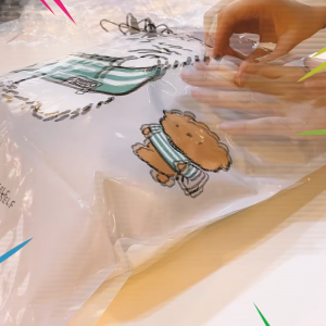 Deli ถุงเก็บสูญญากาศ ถุงสูญญากาศ ถุงเก็บเสื้อผ้า ถุงเก็บผ้านวม 1 ใบ ใช้เครื่องสูบ แบบใช้มือ ประหยัดพื้นที่ มีวาล์ว Vacuum Bag