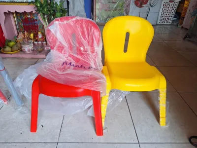 Ghế nhựa đúc- ghế học sinh ghế mẫu giáo