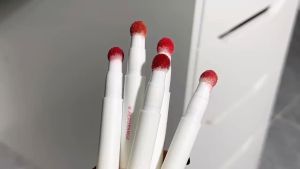 Fun Live New design Herorange Cute color velvet air lip glaze with double head brush