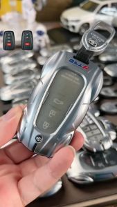 Ốp chìa khóa hình Siêu XE Ô Tô Toyota Vios Corolla Altis Camry Fortuner Land Cruiser Prado Cros