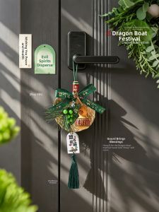 LONGKUI | Festival Creative Door Decorations