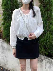 French Elegant White Lace Trim Shirt Womens Long Sleeve round Neck Top Asmallshop New 2025 Unique Style Loose Fit Short Length