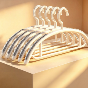 ANGTU | Anti-bulge Anti-slip Shoulder Protecting Clothes Hanger
